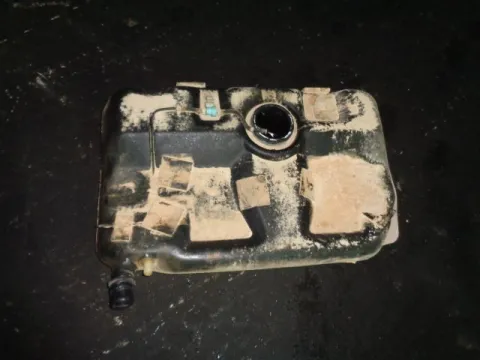 Δεξαμενή Καυσίμου (Ρεζερβουάρ) για HYUNDAI ACCENT (1999 - 2002) (CG) (LC) *ΔΒ* Δεξαμενή Καυσίμου (Ρεζερβουάρ) για HYUNDAI ACCENT (1999 - 2002) (CG) (LC) *ΔΒ*
