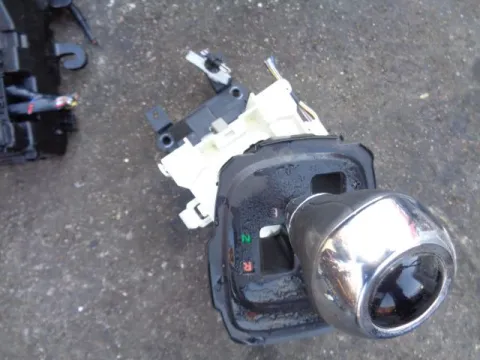 Μοχλός Ταχυτήτων Αυτόματος Χ.Ντίζες για CITROEN C1 (2014 - ) *Δ* Μοχλός Ταχυτήτων Αυτόματος Χ.Ντίζες για CITROEN C1 (2014 - ) *Δ*