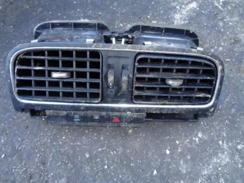 Διακόπτης Αλάρμ με Αεραγωγούς 6C0819728C VAL για VW POLO (2009 - 2014) (6R) *Δ* Διακόπτης Αλάρμ με Αεραγωγούς 6C0819728C VAL για VW POLO (2009 - 2014) (6R) *Δ*