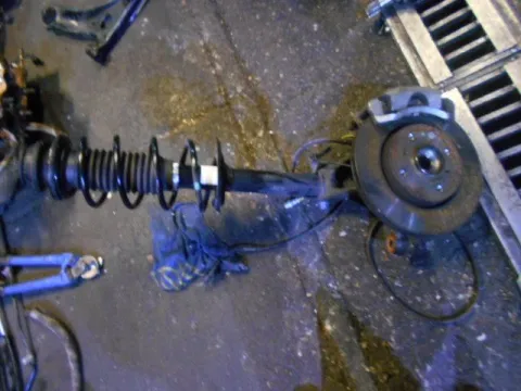 Άκρο Πλήρες Εμπρός Δεξί Με ABS για TOYOTA AYGO (2014 - ) Άκρο Πλήρες Εμπρός Δεξί Με ABS για TOYOTA AYGO (2014 - )