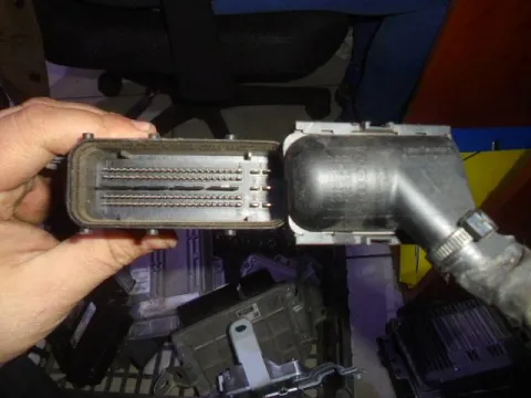 Εγκέφαλος Κινητήρα για SKODA ROOMSTER (2006 - 2011) (5J) 1200 (CBZA) Petrol 86 TSI ΤΕΛΑΡΟ 3*253650 Εγκέφαλος Κινητήρα για SKODA ROOMSTER (2006 - 2011) (5J) 1200 (CBZA) Petrol 86 TSI ΤΕΛΑΡΟ 3*253650