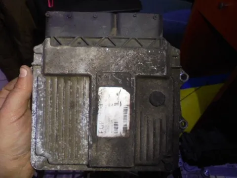 Εγκέφαλος Κινητήρα 51758203 για FIAT PANDA (2004 - 2009 ) (169) 1300 (169 1.000) Diesel 75 Multijet ΤΕΛΑΡΟ 5 *243881* Εγκέφαλος Κινητήρα 51758203 για FIAT PANDA (2004 - 2009 ) (169) 1300 (169 1.000) Diesel 75 Multijet ΤΕΛΑΡΟ 5 *243881*
