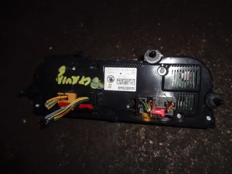 Χειριστήρια Καλοριφέρ για SKODA OCTAVIA (2014 - ) - 