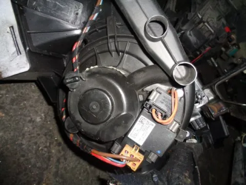 Ψύκτης (Εβαπορέτα) με Μοτέρ Καλοριφέρ για VW SCIROCCO (2008 - 2014) (137) , (2014 - ) *Δ* -  Ψύκτης (Εβαπορέτα) με Μοτέρ Καλοριφέρ για VW SCIROCCO (2008 - 2014) (137) , (2014 - ) *Δ* -