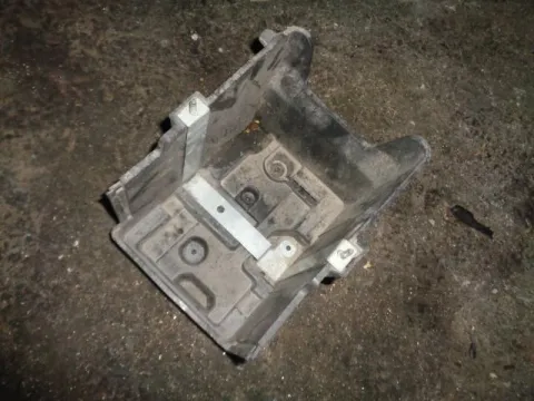 Βάση Μπαταριας για FORD FIESTA (2012 - ) ( ) *Δ* Βάση Μπαταριας για FORD FIESTA (2012 - ) ( ) *Δ*