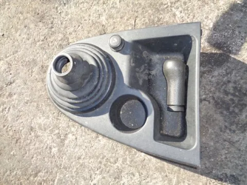 Βάση Μοχλού Ταχυτήτων 2S6XA044C74  για FORD FIESTA (2002 - 2005) Mk5a , (2006 - 2008) Mk5b *Δ* Βάση Μοχλού Ταχυτήτων 2S6XA044C74  για FORD FIESTA (2002 - 2005) Mk5a , (2006 - 2008) Mk5b *Δ*