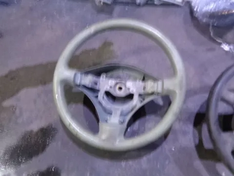 Τιμόνι (Βολάν) για TOYOTA YARIS (1999 - 2002) (XP10) *Γ* Τιμόνι (Βολάν) για TOYOTA YARIS (1999 - 2002) (XP10) *Γ*