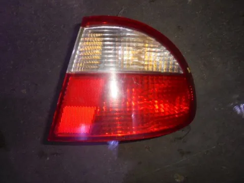 Φανάρι Πίσω Δεξί για CHEVROLET - DAEWOO LANOS (1997 - 2000) (T100) Sedan - 4dr Φανάρι Πίσω Δεξί για CHEVROLET - DAEWOO LANOS (1997 - 2000) (T100) Sedan - 4dr