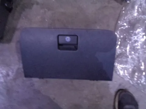 Ντουλαπάκι για TOYOTA COROLLA VERSO (2001 - 2004) (E120) *Γ* Ντουλαπάκι για TOYOTA COROLLA VERSO (2001 - 2004) (E120) *Γ*
