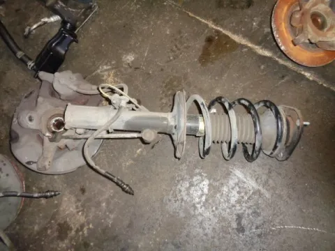 Άκρο Πλήρες Εμπρός Δεξί Με ABS για TOYOTA COROLLA (2004 - 2007) (E120) 1400 (1ND-TV) diesel 90 (NDE120) D-4D Άκρο Πλήρες Εμπρός Δεξί Με ABS για TOYOTA COROLLA (2004 - 2007) (E120) 1400 (1ND-TV) diesel 90 (NDE120) D-4D