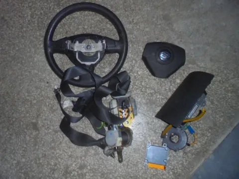 Σετ Αερόσακων Εμπρός (χ.Ταμπλό) για SUZUKI IGNIS (2000 - 2003) (RG) , (2003 - 2008) (RM) *Γ* Σετ Αερόσακων Εμπρός (χ.Ταμπλό) για SUZUKI IGNIS (2000 - 2003) (RG) , (2003 - 2008) (RM) *Γ*