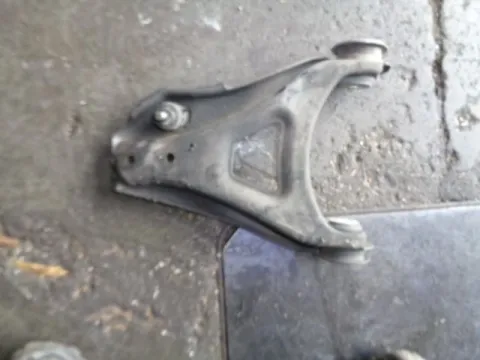 Ψαλίδι Εμπρός Δεξί για RENAULT CLIO (2001 - 2005) (BB_) (CB_) Ψαλίδι Εμπρός Δεξί για RENAULT CLIO (2001 - 2005) (BB_) (CB_)