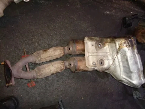 Καταλύτης Εμπρός για FORD FOCUS (2004 - 2008) Mk2a (DA3 - C307) Καταλύτης Εμπρός για FORD FOCUS (2004 - 2008) Mk2a (DA3 - C307)