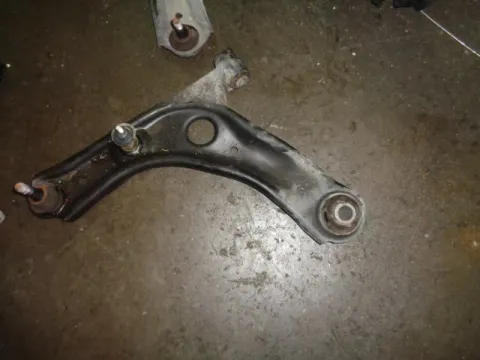 Ψαλίδι Εμπρός Αριστερό για TOYOTA AYGO (2014 - ) ΠΑΛΕΤΑ 1 *276664* Ψαλίδι Εμπρός Αριστερό για TOYOTA AYGO (2014 - ) ΠΑΛΕΤΑ 1 *276664*