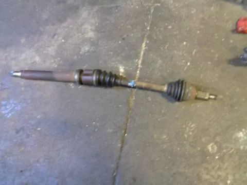 Ημιαξόνιο Εμπρός Δεξί για FORD FIESTA (2002 - 2005) Mk5a Ημιαξόνιο Εμπρός Δεξί για FORD FIESTA (2002 - 2005) Mk5a