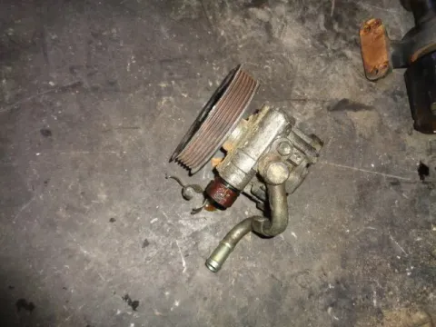 Αντλία Υδραυλικού Τιμονιού για TOYOTA COROLLA (2002 - 2004) (E120) 1400 4ZZ-FE petrol 97 ZZE120 - VVT-i Αντλία Υδραυλικού Τιμονιού για TOYOTA COROLLA (2002 - 2004) (E120) 1400 4ZZ-FE petrol 97 ZZE120 - VVT-i