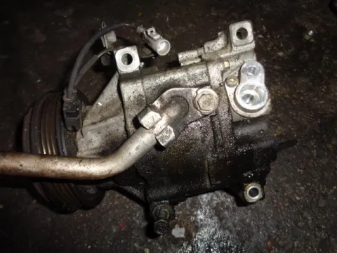 Συμπιεστής A-C (Κομπρέσορας) για TOYOTA YARIS (1999 - 2002) (XP10) Συμπιεστής A-C (Κομπρέσορας) για TOYOTA YARIS (1999 - 2002) (XP10)