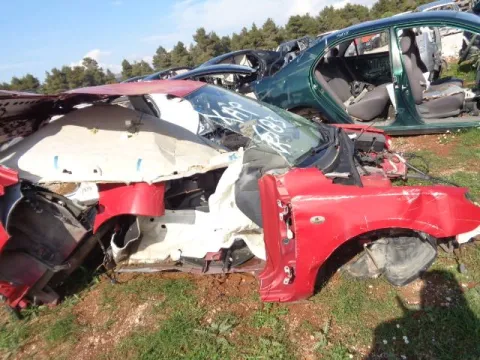 Τροπέτο Αμάξι Κουφάρι Χωρίς Μηχανή και Σασμάν για MAZDA 3 (2004 - 2006) (BK) Hatchback - 5dr **Α** -  Τροπέτο Αμάξι Κουφάρι Χωρίς Μηχανή και Σασμάν για MAZDA 3 (2004 - 2006) (BK) Hatchback - 5dr **Α** -