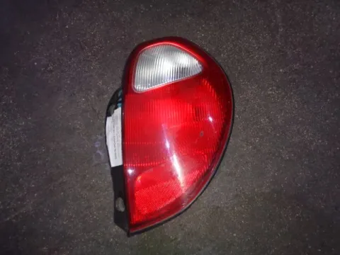 Φανάρι Πίσω Δεξί για DAIHATSU SIRION (1998 - 2002) Φανάρι Πίσω Δεξί για DAIHATSU SIRION (1998 - 2002)