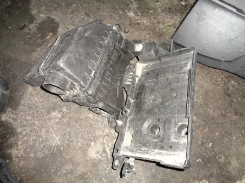 Φιλτροκούτι για MITSUBISHI COLT (2005 - 2008 ) (CZ) *Δ* Φιλτροκούτι για MITSUBISHI COLT (2005 - 2008 ) (CZ) *Δ*