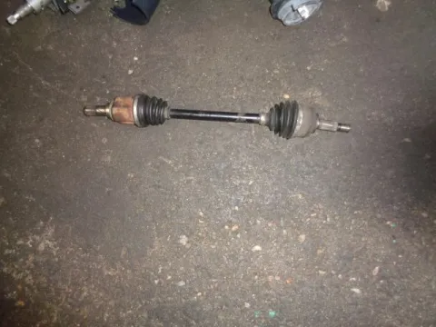 Ημιαξόνιο Εμπρός Αριστερό για NISSAN MICRA (2003 - 2005) (K12) Ημιαξόνιο Εμπρός Αριστερό για NISSAN MICRA (2003 - 2005) (K12)