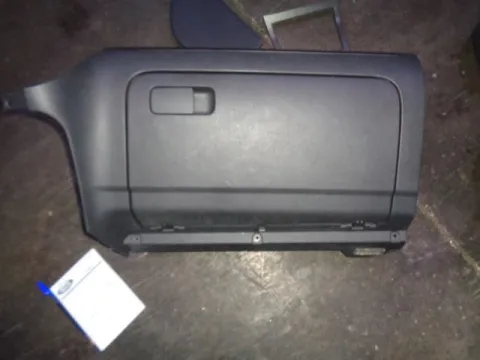 Ντουλαπάκι για VW GOLF (2004 - 2008) Mk5 (1K1) *Γ* Ντουλαπάκι για VW GOLF (2004 - 2008) Mk5 (1K1) *Γ*