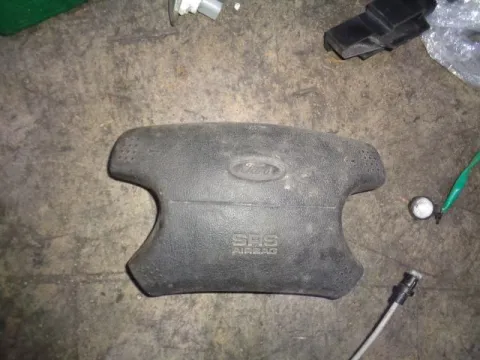 Αερόσακος Εμπρός Οδηγού χωρίς Τιμόνι για FORD ESCORT (1995 - 1998) MK7 Αερόσακος Εμπρός Οδηγού χωρίς Τιμόνι για FORD ESCORT (1995 - 1998) MK7