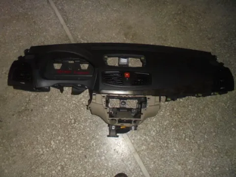 Σετ Αερόσακων Εμπρός (με Ταμπλό) για RENAULT FLUENCE (2009 - 2013) *Γ* Σετ Αερόσακων Εμπρός (με Ταμπλό) για RENAULT FLUENCE (2009 - 2013) *Γ*