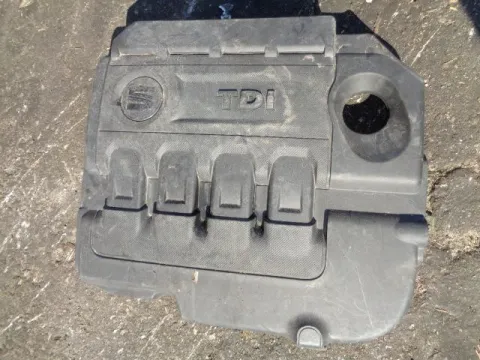 Ψευτοκάπακο Κάλυμμα Κινητήρα 04L103925 για SEAT LEON (2013 - ) 2000 Diesel TDI CR 150hp  *Α* (ΠΑΤΑΡΙ) Ψευτοκάπακο Κάλυμμα Κινητήρα 04L103925 για SEAT LEON (2013 - ) 2000 Diesel TDI CR 150hp  *Α* (ΠΑΤΑΡΙ)