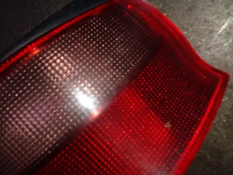 Φανάρι Πίσω Δεξί (ΛΙΓΟ ΡΑΓΙΣΜΕΝΟ) για CITROEN SAXO (1996 - 1999) (S) - 