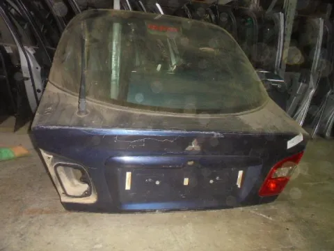 Πορτ-μπαγκαζ για MITSUBISHI CARISMA (1999 - 2004) (DA) Liftback - 5dr Πορτ-μπαγκαζ για MITSUBISHI CARISMA (1999 - 2004) (DA) Liftback - 5dr