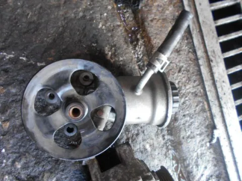 Αντλία Υδραυλικού Τιμονιού για TOYOTA YARIS (1999 - 2002) (XP10) Αντλία Υδραυλικού Τιμονιού για TOYOTA YARIS (1999 - 2002) (XP10)