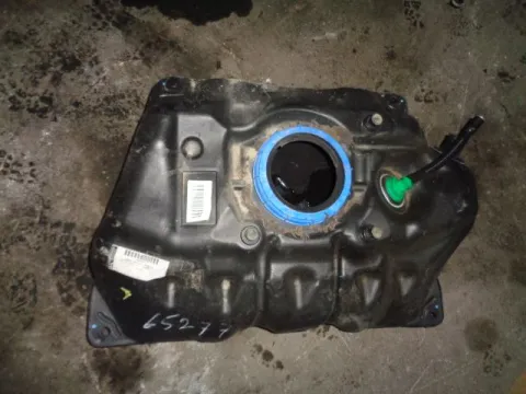 Δεξαμενή Καυσίμου (Ρεζερβουάρ) για TOYOTA YARIS (2012 - 2014) ( )  *ΔΒ* Δεξαμενή Καυσίμου (Ρεζερβουάρ) για TOYOTA YARIS (2012 - 2014) ( )  *ΔΒ*