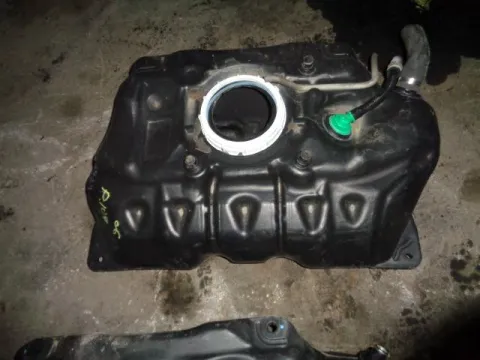 Δεξαμενή Καυσίμου (Ρεζερβουάρ) για PEUGEOT 107 (2006 - 2009) , (2010 - 2013)  *ΔΒ* Δεξαμενή Καυσίμου (Ρεζερβουάρ) για PEUGEOT 107 (2006 - 2009) , (2010 - 2013)  *ΔΒ*