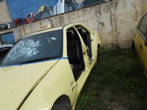 Τροπέτο Αμάξι κομπλέ Δεν Έχει Μηχανή Και Σασμάν Έχει Ζαντολάστιχα 195/65/15 για MERCEDES C - CLASS (1993 - 1995) (W202) 2200cc Diesel  *ΔΒ* -  Τροπέτο Αμάξι κομπλέ Δεν Έχει Μηχανή Και Σασμάν Έχει Ζαντολάστιχα 195/65/15 για MERCEDES C - CLASS (1993 - 1995) (W202) 2200cc Diesel  *ΔΒ* -