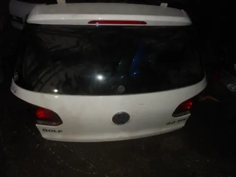 Πορτ-Μπαγκάζ για VW GOLF (2009 - 2013) Mk6 (5K1) Πορτ-Μπαγκάζ για VW GOLF (2009 - 2013) Mk6 (5K1)