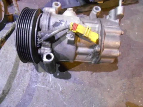 Συμπιεστής A-C (Κομπρέσορας) για PEUGEOT 307 (2001 - 2005) (3A) (3C) 1400 (KFU) Petrol 88 16 valve Συμπιεστής A-C (Κομπρέσορας) για PEUGEOT 307 (2001 - 2005) (3A) (3C) 1400 (KFU) Petrol 88 16 valve
