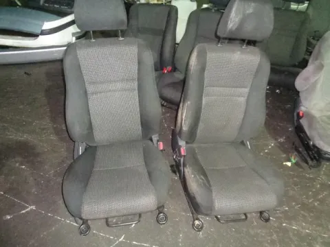 Καθίσματα Εμπρός Με Αερόσακους για TOYOTA COROLLA (2002 - 2004) (E120) , (2004 - 2007) (E120) *Α* Καθίσματα Εμπρός Με Αερόσακους για TOYOTA COROLLA (2002 - 2004) (E120) , (2004 - 2007) (E120) *Α*