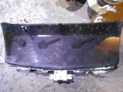 Κοντέρ για TOYOTA COROLLA (2002 - 2004) (E120) Κοντέρ για TOYOTA COROLLA (2002 - 2004) (E120)
