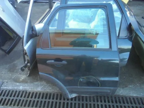 Πόρτα Πίσω Δεξιά (ΛΙΓΟ ΧΤΥΠΗΜΕΝΗ) για FORD MAVERICK (2001 - 2005) , (2005 - ) *Γ* Πόρτα Πίσω Δεξιά (ΛΙΓΟ ΧΤΥΠΗΜΕΝΗ) για FORD MAVERICK (2001 - 2005) , (2005 - ) *Γ*