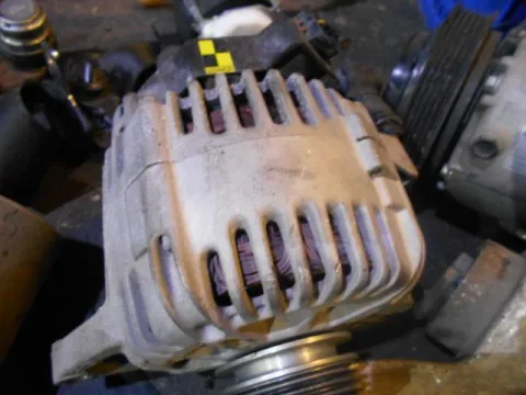 Δυναμό - Εναλλάκτης για HYUNDAI i20 (2009 - 2011) 1100 D3FA Diesel 75 CRDi Δυναμό - Εναλλάκτης για HYUNDAI i20 (2009 - 2011) 1100 D3FA Diesel 75 CRDi