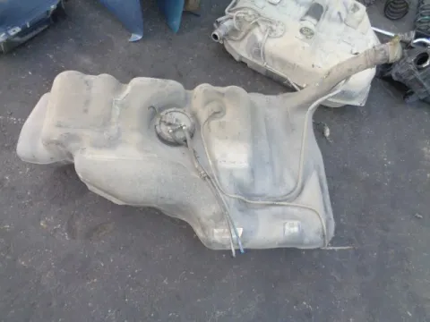 Δεξαμενή Καυσίμου (Ρεζερβουάρ) για VW TRANSPORTER (1997 - 2003) (70X) (T4)  *ΔΒ* Δεξαμενή Καυσίμου (Ρεζερβουάρ) για VW TRANSPORTER (1997 - 2003) (70X) (T4)  *ΔΒ*
