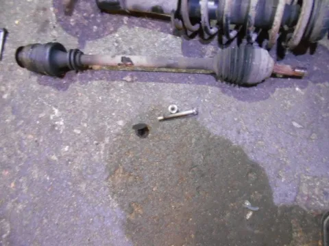 Ημιαξόνιο Εμπρός Δεξί για RENAULT KANGOO (1998 - 2003) (KC) 1900 (F8Q630) Diesel 64 D 65 Ημιαξόνιο Εμπρός Δεξί για RENAULT KANGOO (1998 - 2003) (KC) 1900 (F8Q630) Diesel 64 D 65
