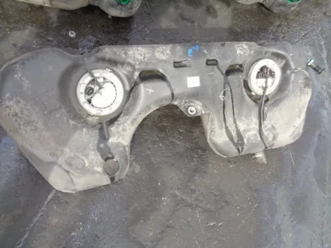 Δεξαμενή Καυσίμου (Ρεζερβουάρ) για BMW 3 Series (2005 - 2008) (E90-1-2-3)  *ΔΒ* Δεξαμενή Καυσίμου (Ρεζερβουάρ) για BMW 3 Series (2005 - 2008) (E90-1-2-3)  *ΔΒ*
