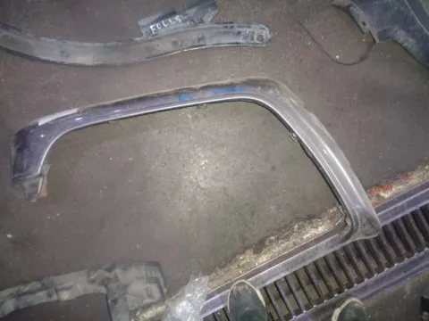 Φρύδια Φτερών Εμπρός Αριστερό για DAIHATSU FEROZA (1991 - 1994) (F300) , (1995 - 1998) (F300) Φρύδια Φτερών Εμπρός Αριστερό για DAIHATSU FEROZA (1991 - 1994) (F300) , (1995 - 1998) (F300)