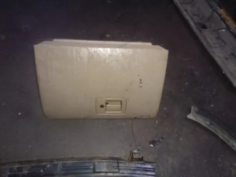 Ντουλαπάκι για FORD MAVERICK (2001 - 2005) *Γ* Ντουλαπάκι για FORD MAVERICK (2001 - 2005) *Γ*