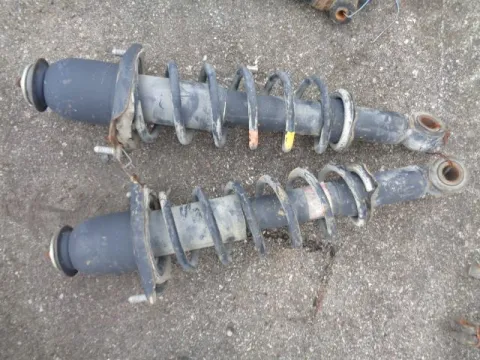 Αμορτισέρ Πίσω Δεξί και Αριστερό Σετ για TOYOTA COROLLA (2002 - 2004) (E120) , (2004 - 2007) (E120) *Δ* Αμορτισέρ Πίσω Δεξί και Αριστερό Σετ για TOYOTA COROLLA (2002 - 2004) (E120) , (2004 - 2007) (E120) *Δ*