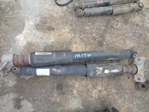 Αμορτισέρ Πίσω Δεξί και Αριστερό Σετ για ALFA ROMEO MITO (2008 - 2011) *Δ* Αμορτισέρ Πίσω Δεξί και Αριστερό Σετ για ALFA ROMEO MITO (2008 - 2011) *Δ*