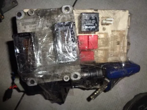 Εγκέφαλος Imobilizer 0261208204 για FIAT STILO (2001 - 2006) (192) 1400 (192B2.000) Petrol 90 16V Εγκέφαλος Imobilizer 0261208204 για FIAT STILO (2001 - 2006) (192) 1400 (192B2.000) Petrol 90 16V