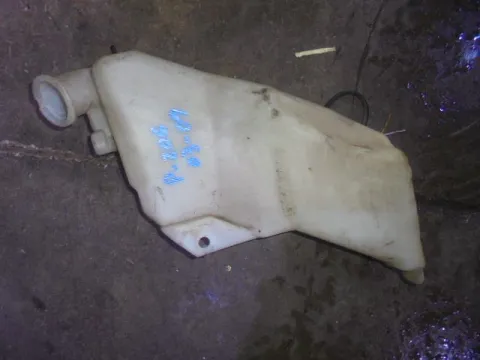 Δοχείο Υαλοκαθαριστήρων Με Μοτέρ για PEUGEOT 206 (1998 - 2002) (2A) (2C) (T3E) , (2002 - 2009) Δοχείο Υαλοκαθαριστήρων Με Μοτέρ για PEUGEOT 206 (1998 - 2002) (2A) (2C) (T3E) , (2002 - 2009)